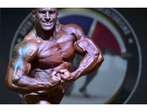 健身后切忌吃生冷蔬菜和果汁汽水